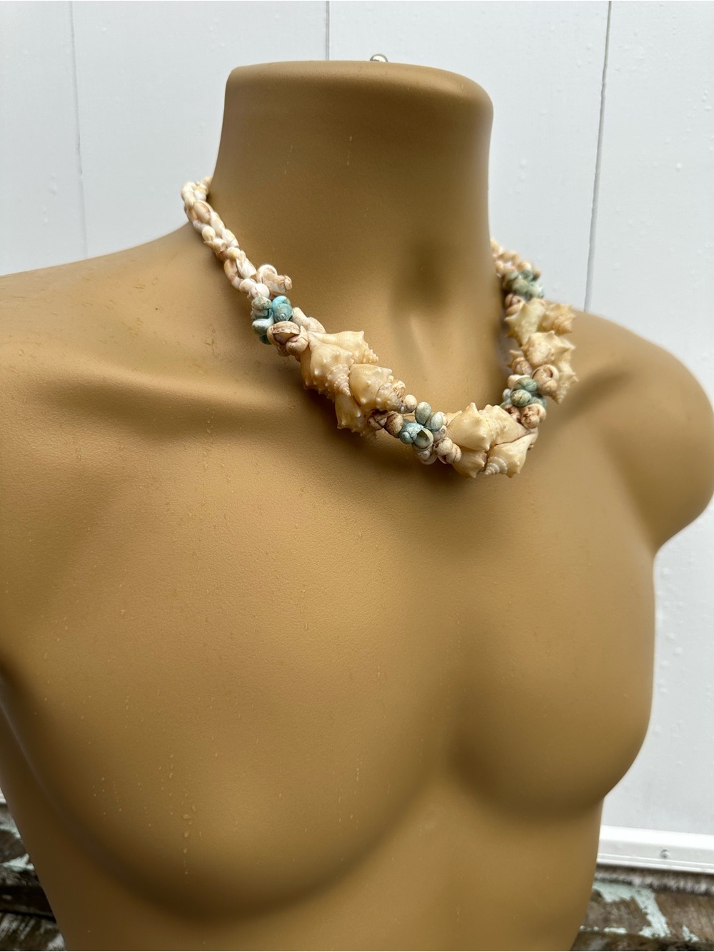 Ocean Washed Shell Necklace - Picture 13 of 13